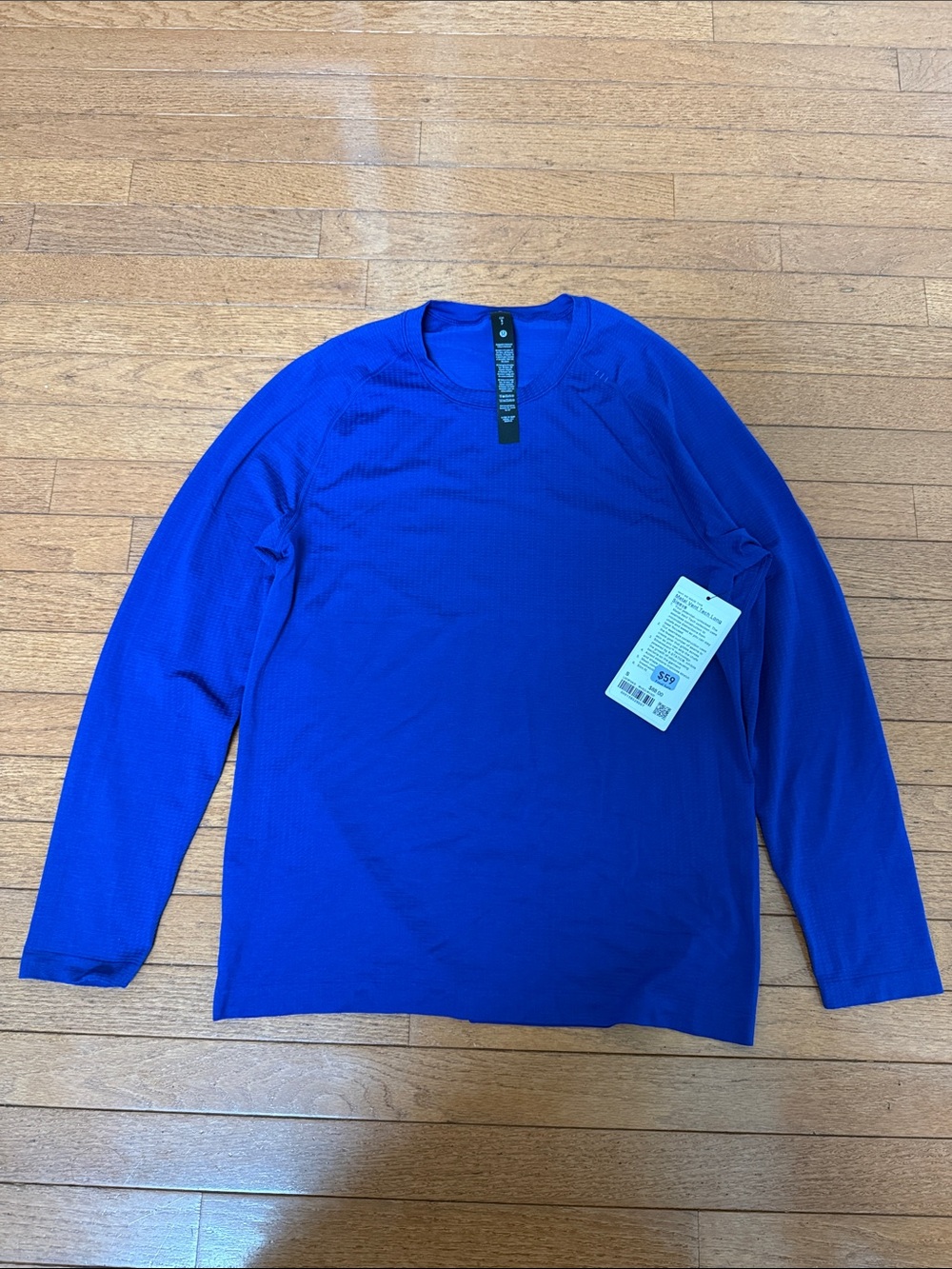 lululemon athletica Men's Long-Sleeve Crew - Cobalt Blue